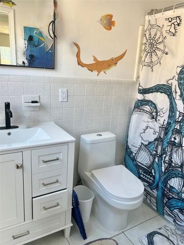 1610-1612 NE 56th Street, Fort Lauderdale, FL 33334