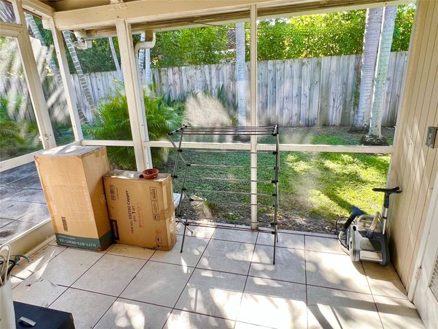 1610-1612 NE 56th Street, Fort Lauderdale, FL 33334