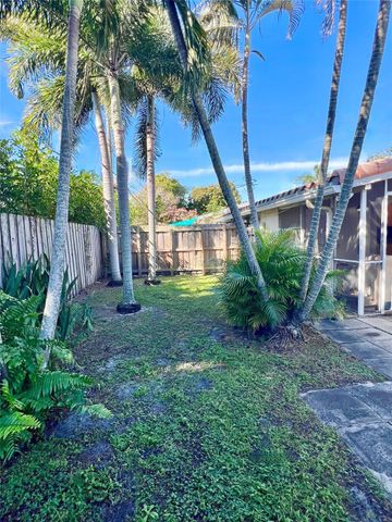 1610-1612 NE 56th Street, Fort Lauderdale, FL 33334