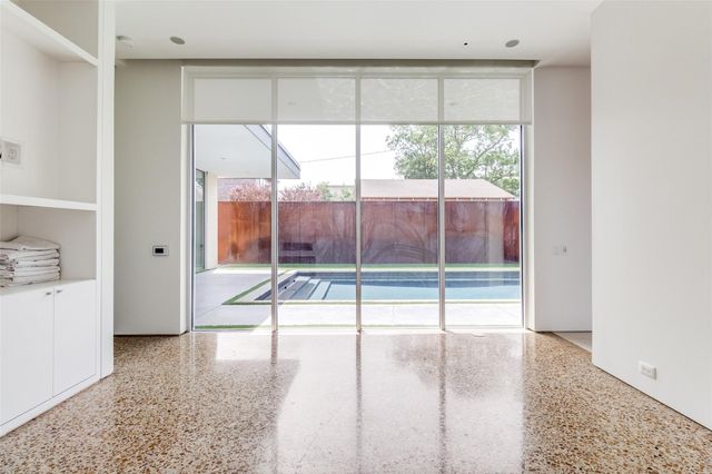 6035 Prospect Avenue, Dallas, TX 75206