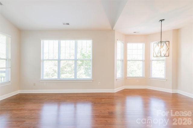 6716 Mallard Park Drive, Charlotte, NC 28262