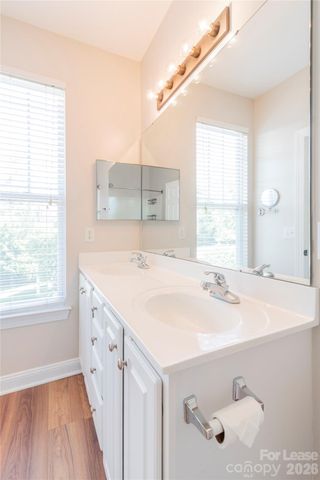 6716 Mallard Park Drive, Charlotte, NC 28262