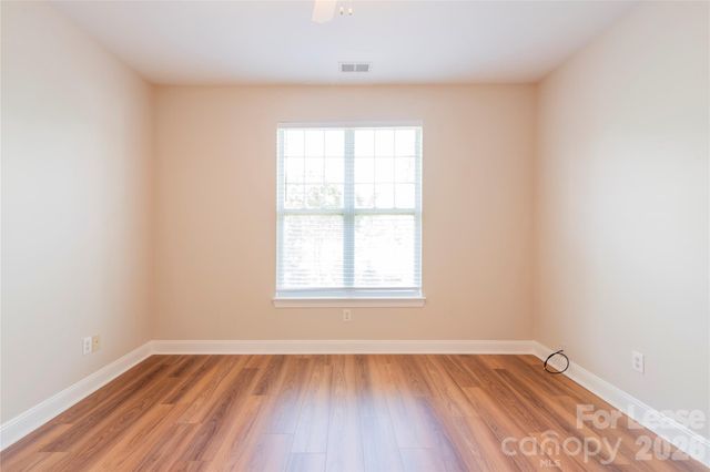 6716 Mallard Park Drive, Charlotte, NC 28262