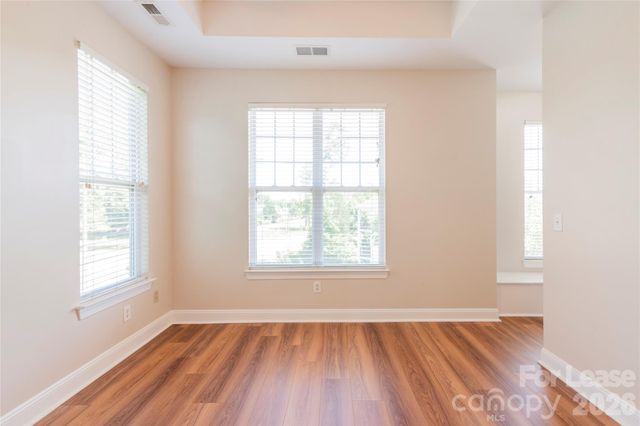 6716 Mallard Park Drive, Charlotte, NC 28262