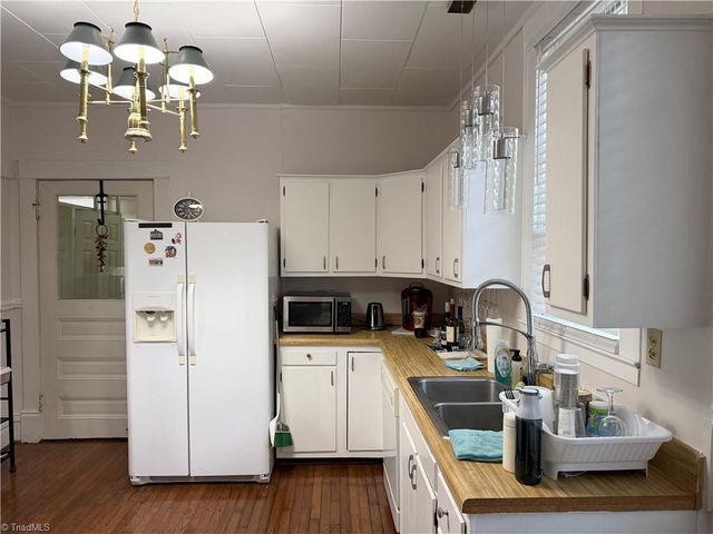 907 Johnson Street, High Point, NC 27262
