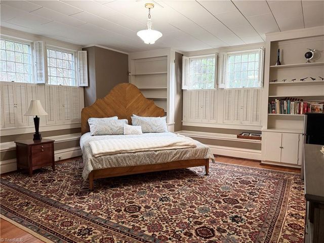 907 Johnson Street, High Point, NC 27262