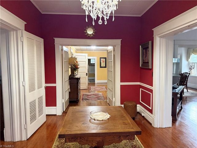 907 Johnson Street, High Point, NC 27262