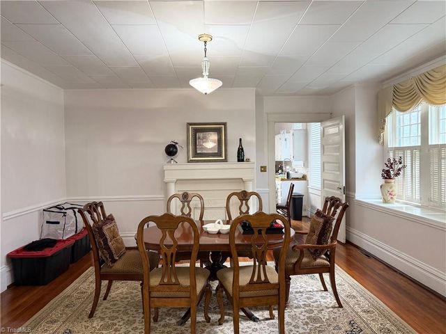 907 Johnson Street, High Point, NC 27262