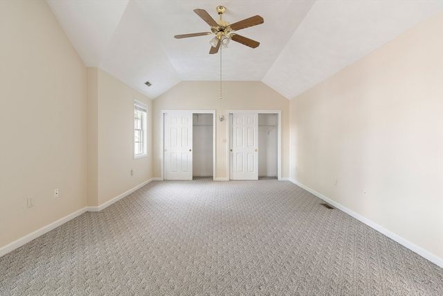 52 Birdie Ln 52, Tewksbury, MA 01876