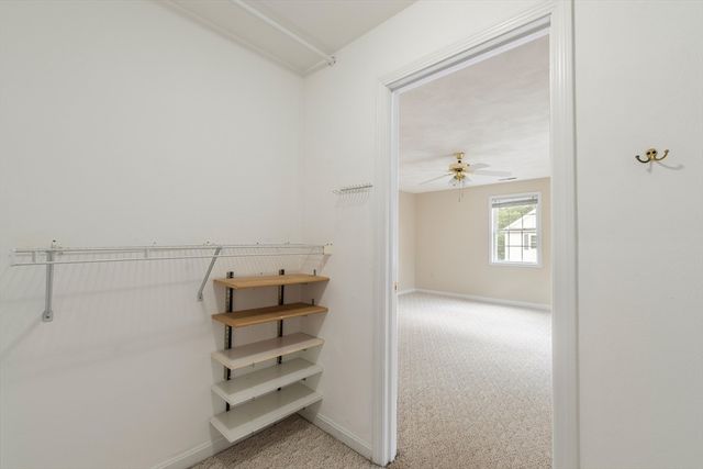 52 Birdie Ln 52, Tewksbury, MA 01876