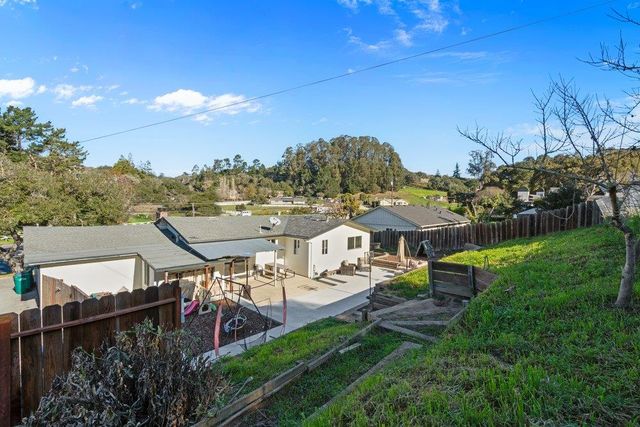 7501 Langley Canyon Road, Salinas, CA 93907