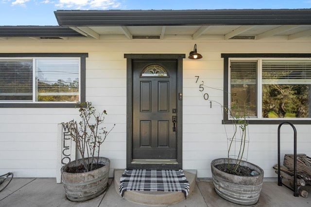 7501 Langley Canyon Road, Salinas, CA 93907