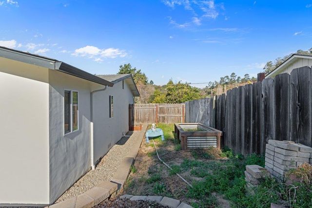 7501 Langley Canyon Road, Salinas, CA 93907