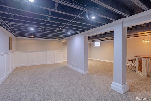 800 Grampian Avenue, Lake Orion, MI 48362