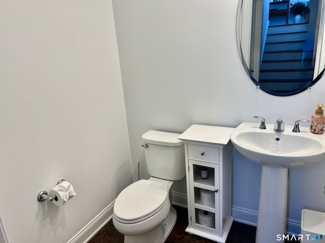 14 East Cross Trail 14, Danbury, CT 06810