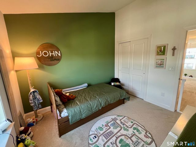 14 East Cross Trail 14, Danbury, CT 06810