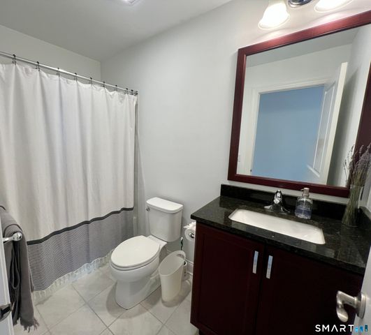 14 East Cross Trail 14, Danbury, CT 06810