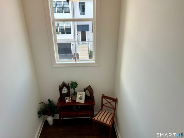 14 East Cross Trail 14, Danbury, CT 06810