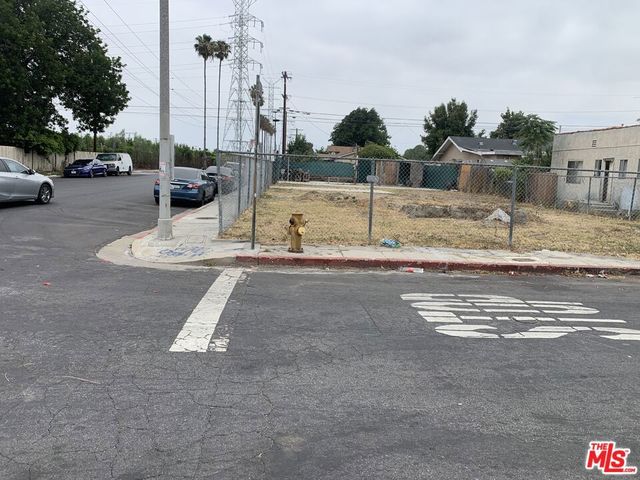 1451 E 99th Street, Los Angeles, CA 90002