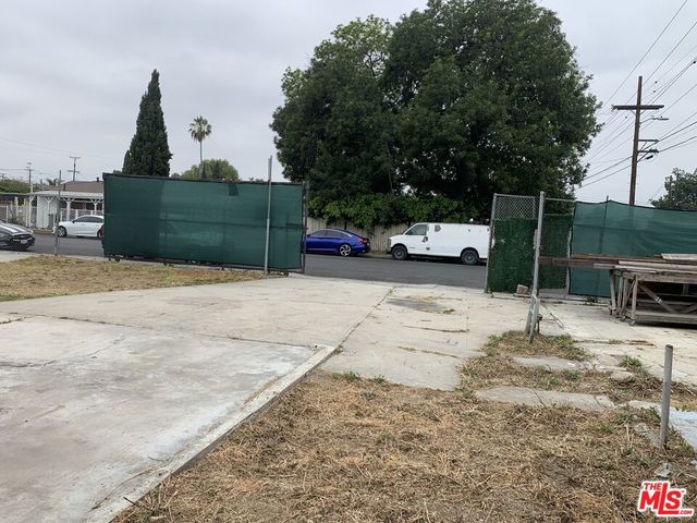 1451 E 99th Street, Los Angeles, CA 90002