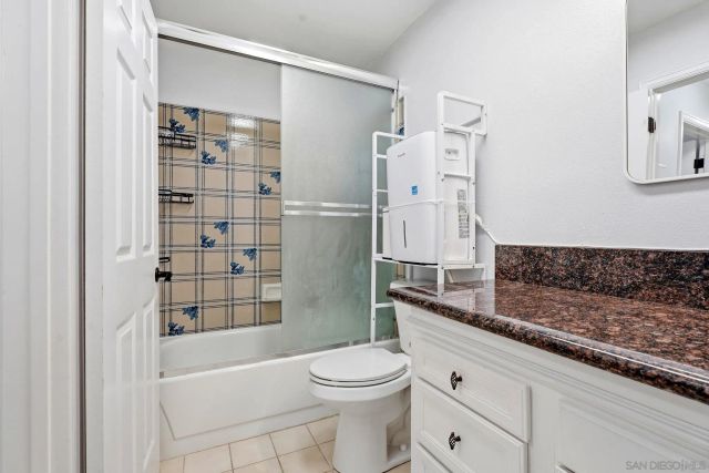 8324 Regents Road 1M, San Diego, CA 92122
