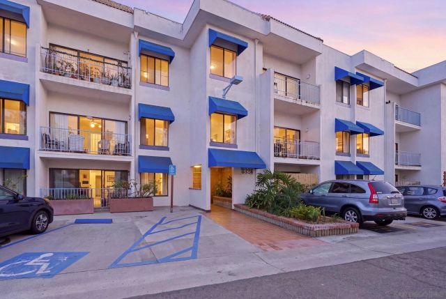 8324 Regents Road 1M, San Diego, CA 92122