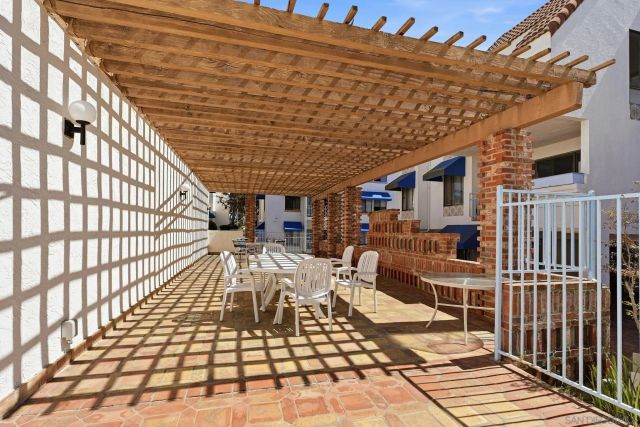8324 Regents Road 1M, San Diego, CA 92122