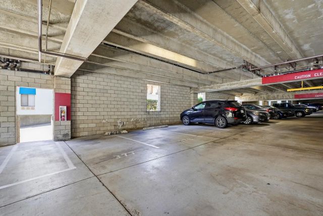 8324 Regents Road 1M, San Diego, CA 92122