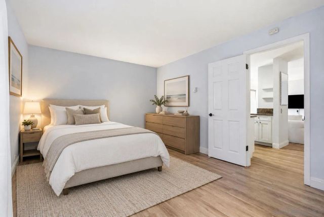 8324 Regents Road 1M, San Diego, CA 92122
