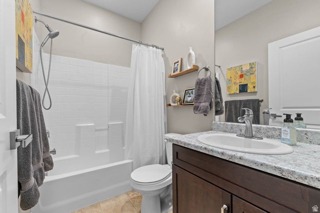 4927 W DAYBREAK PKWY, South Jordan, UT 84009