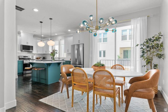 4927 W DAYBREAK PKWY, South Jordan, UT 84009