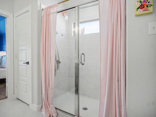 464 Sugarlands Drive, Waxahachie, TX 75165