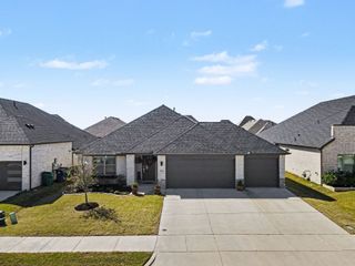 464 Sugarlands Drive, Waxahachie, TX 75165