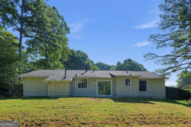 287 Peachtree Drive, Riverdale, GA 30274