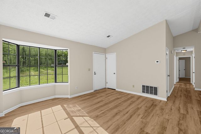 287 Peachtree Drive, Riverdale, GA 30274