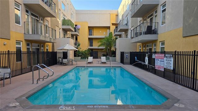 250 N First Street 415, Burbank, CA 91502