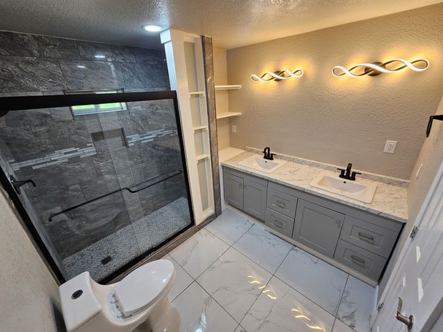 106 Country Club Drive, Marlin, TX 76661