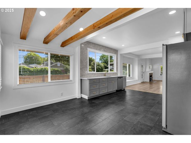 3301 M St, Vancouver, WA 98663