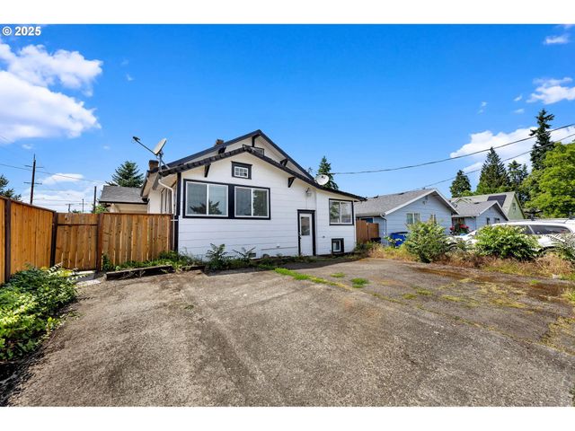 3301 M St, Vancouver, WA 98663