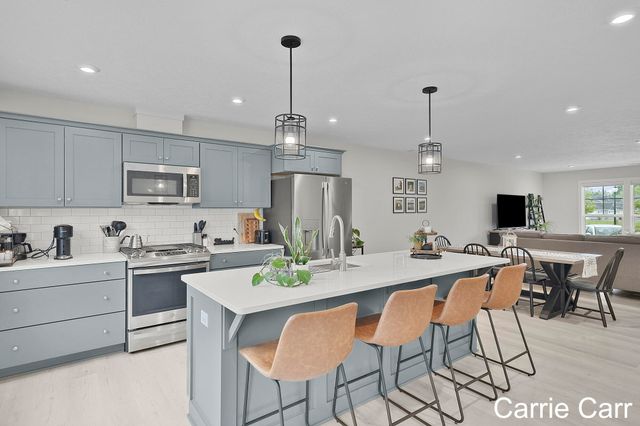 6857 Old Town Square, Cannon Twp, MI 49341