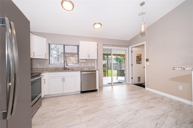 15 N BULOVA DRIVE, Apopka, FL 32703