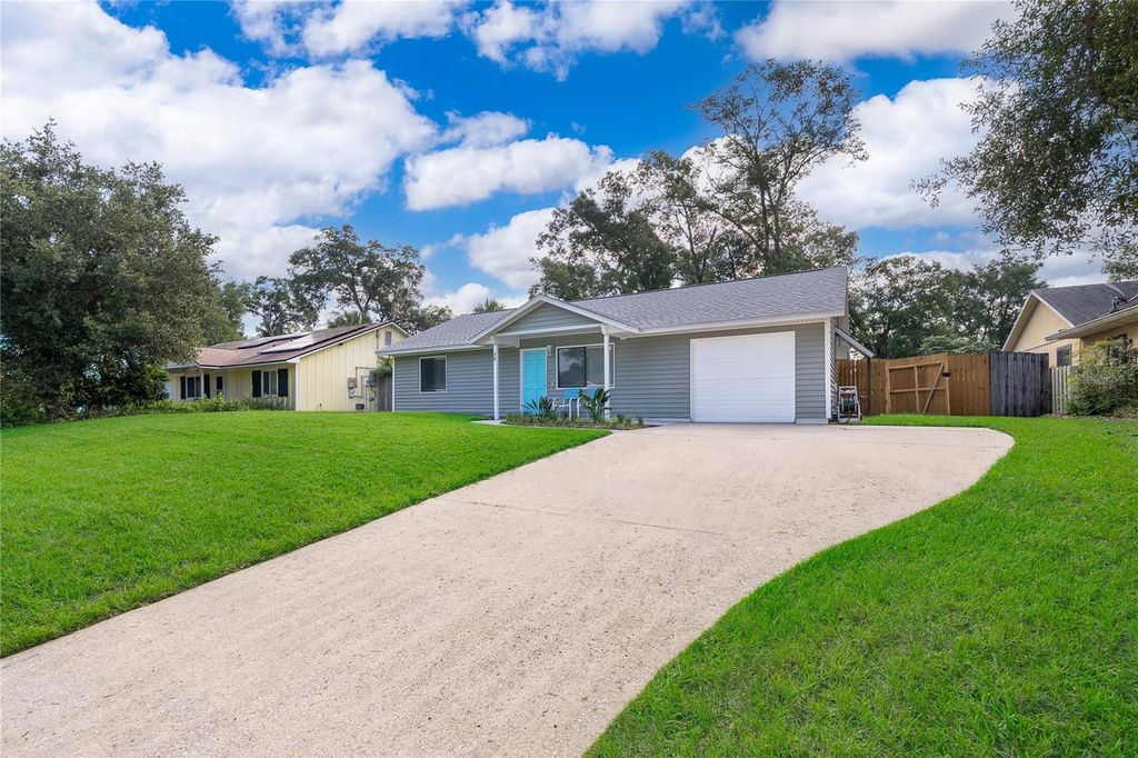 15 N BULOVA DRIVE, Apopka, FL 32703