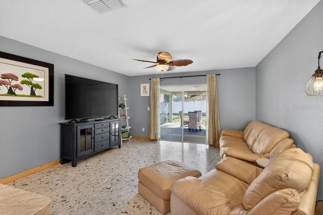 30 RYLEY LANE, Palm Coast, FL 32164