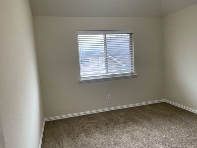 9845 Mcfarring Drive, Fort Worth, TX 76244
