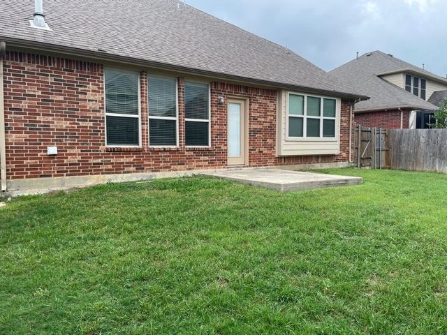 9845 Mcfarring Drive, Fort Worth, TX 76244