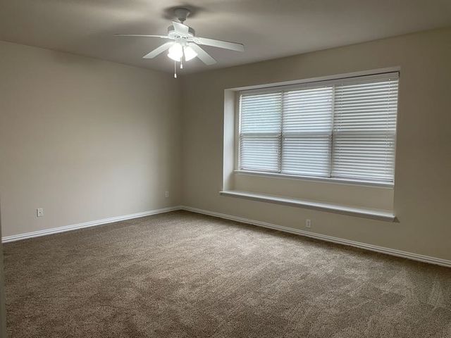 9845 Mcfarring Drive, Fort Worth, TX 76244