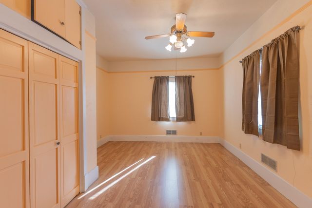 801 Fresno Street, Plainview, TX 79072