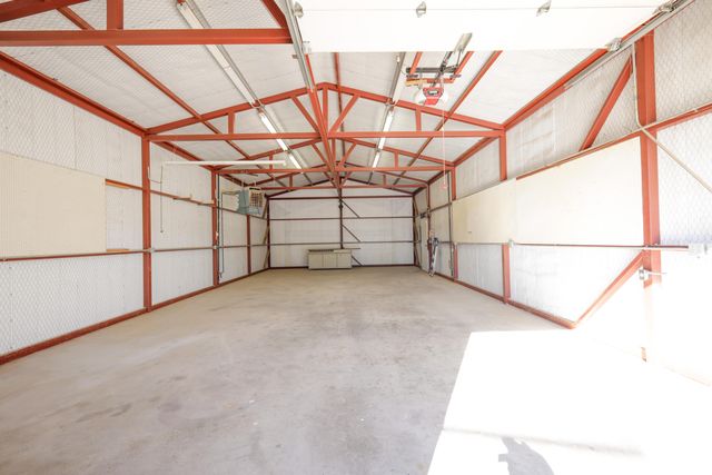 801 Fresno Street, Plainview, TX 79072