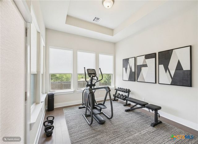 520 Academy Oaks Drive, San Marcos, TX 78666