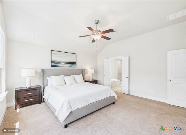 520 Academy Oaks Drive, San Marcos, TX 78666